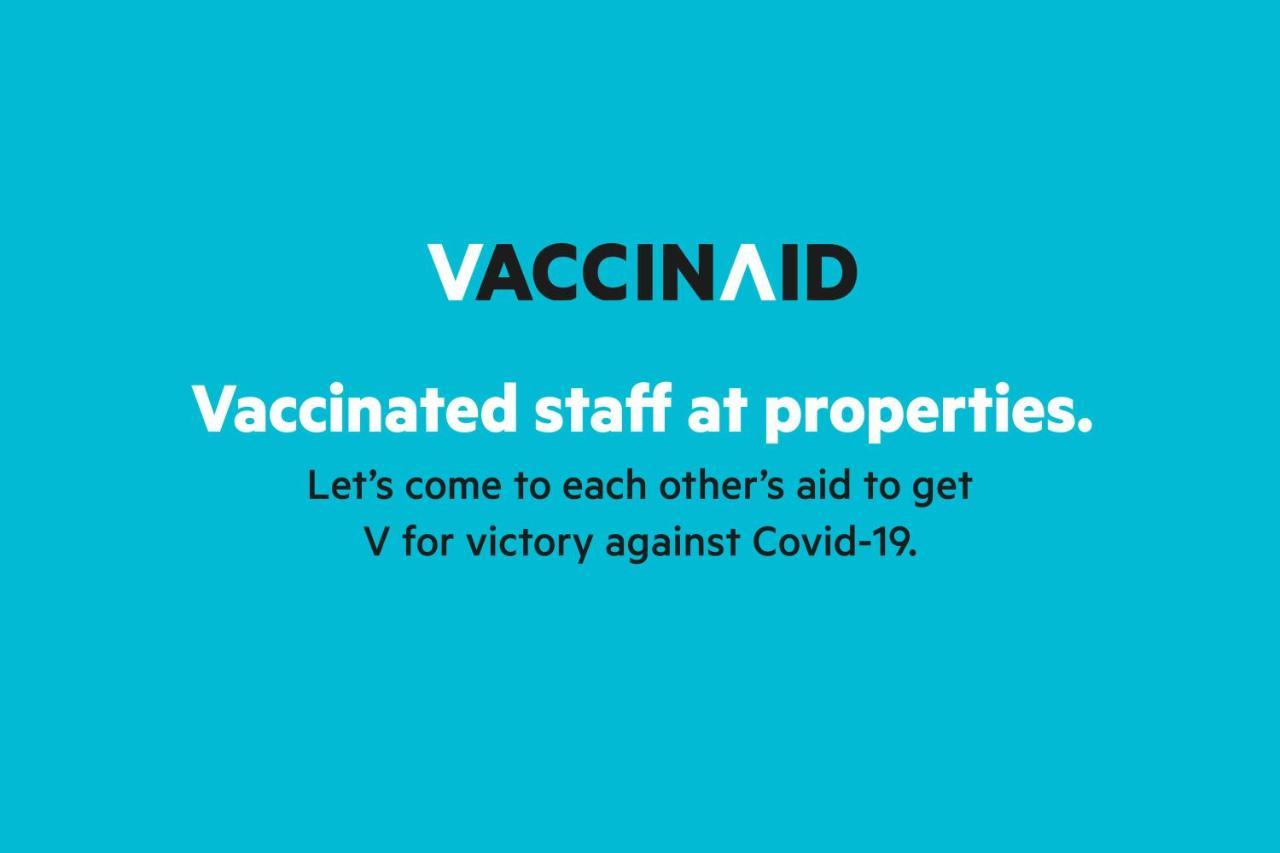 Vaccinated Staff-Oyo 655 Mambaling Pension Cebu Eksteriør billede